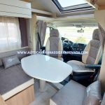 Autocaravana Perfilada CARAVANS INTERNATIONAL, modelo MAGIS 65XT. Los interiores están diseñados con la funcionalidad en mente.
